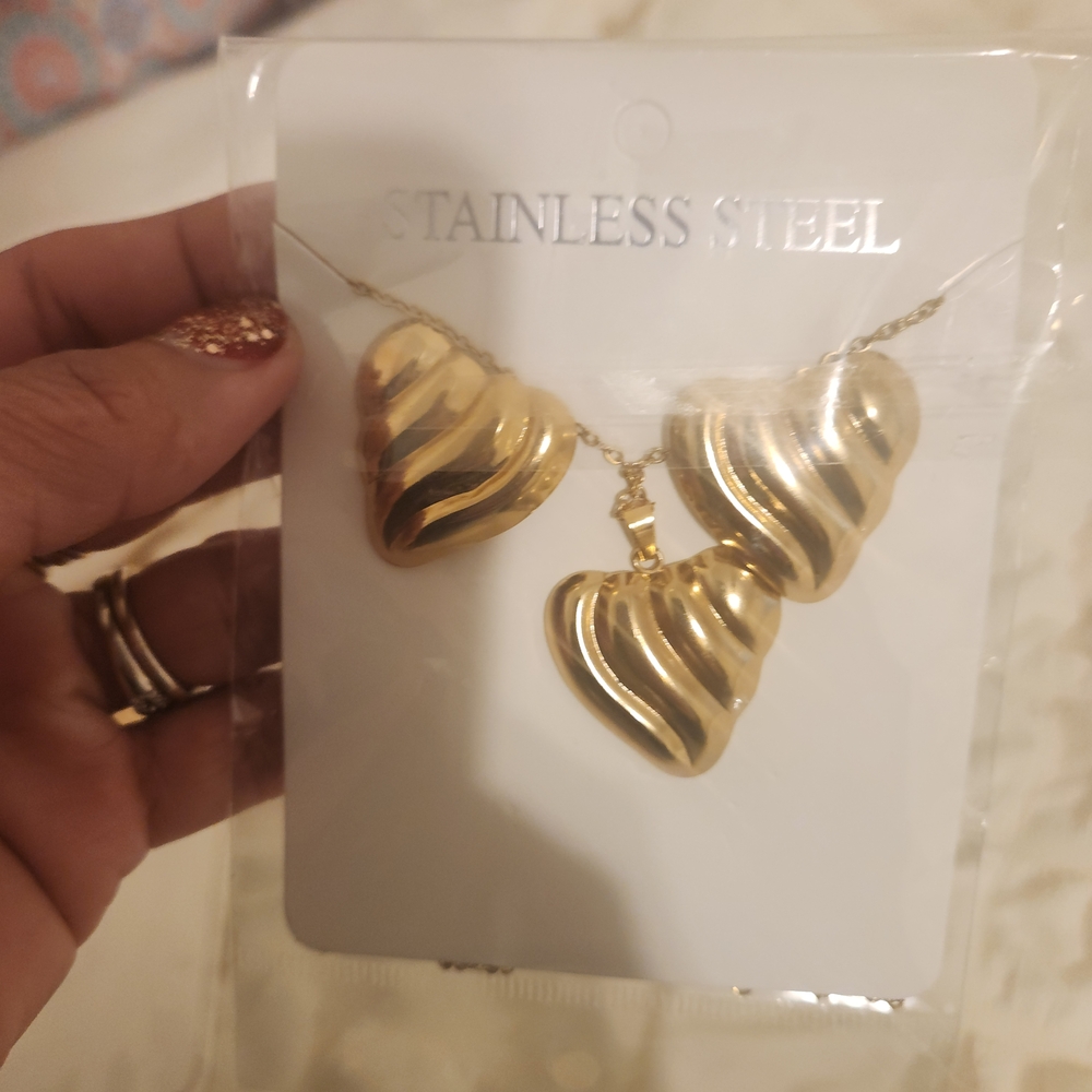 Gold Heart Pendant Necklace and Earring Set - Stainless Steel